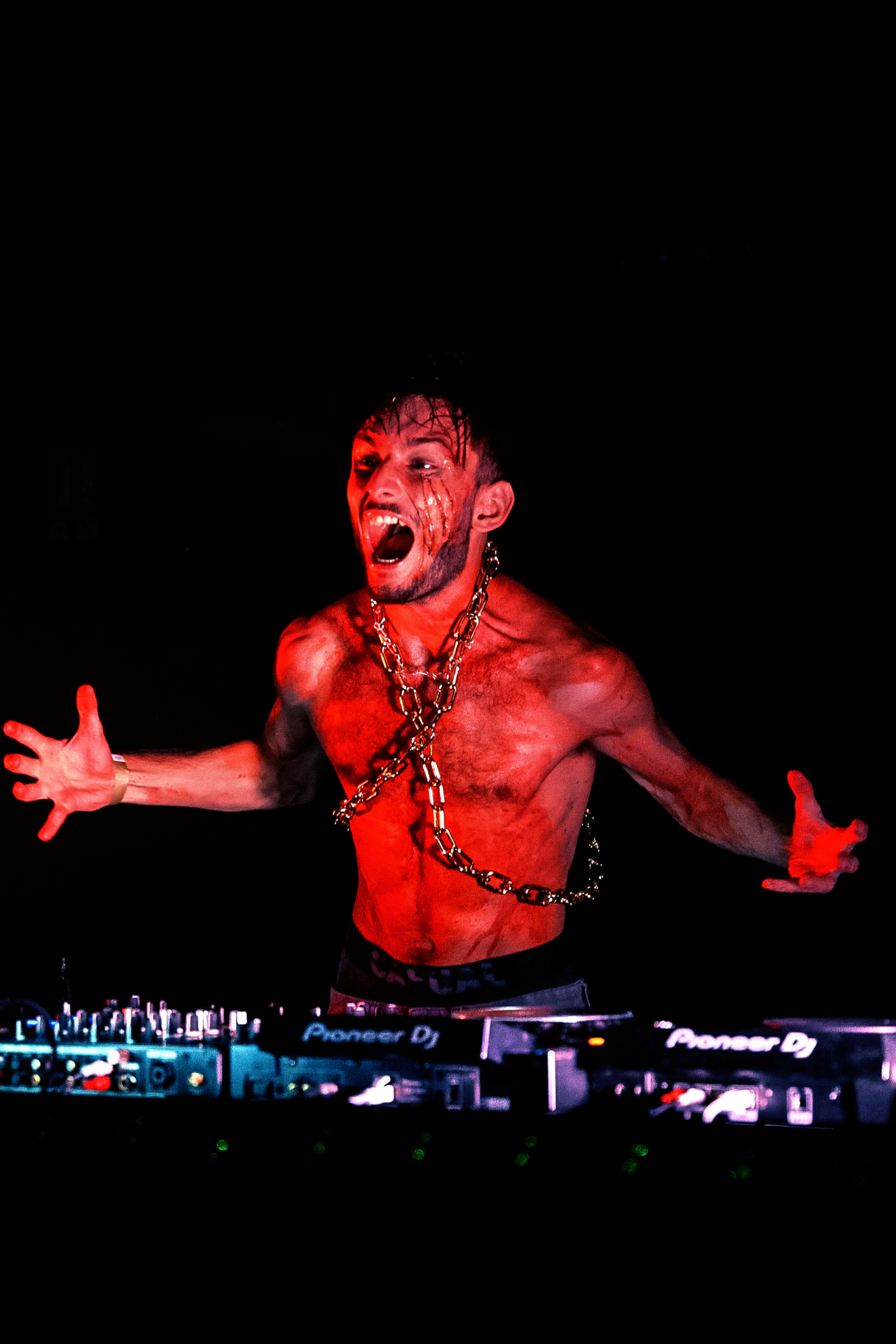 ZKU - Hard Industrial & Horror Industrial DJ and Producer